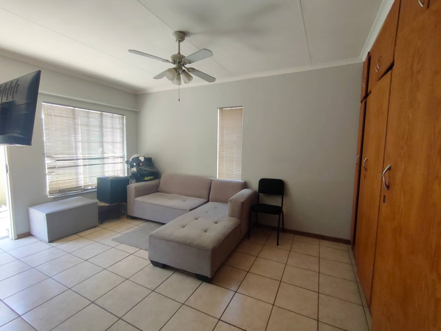 1 Bedroom Property for Sale in Westdene Free State